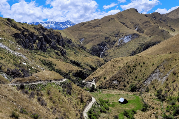 Coronet Loop Greengates hut descent